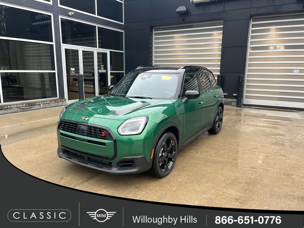 2026 MINI Countryman S's photo