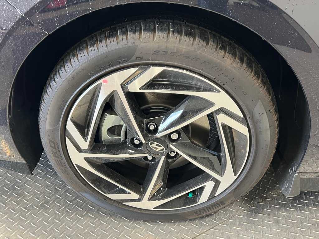 2024 Hyundai Sonata SEL Convenience photo 18