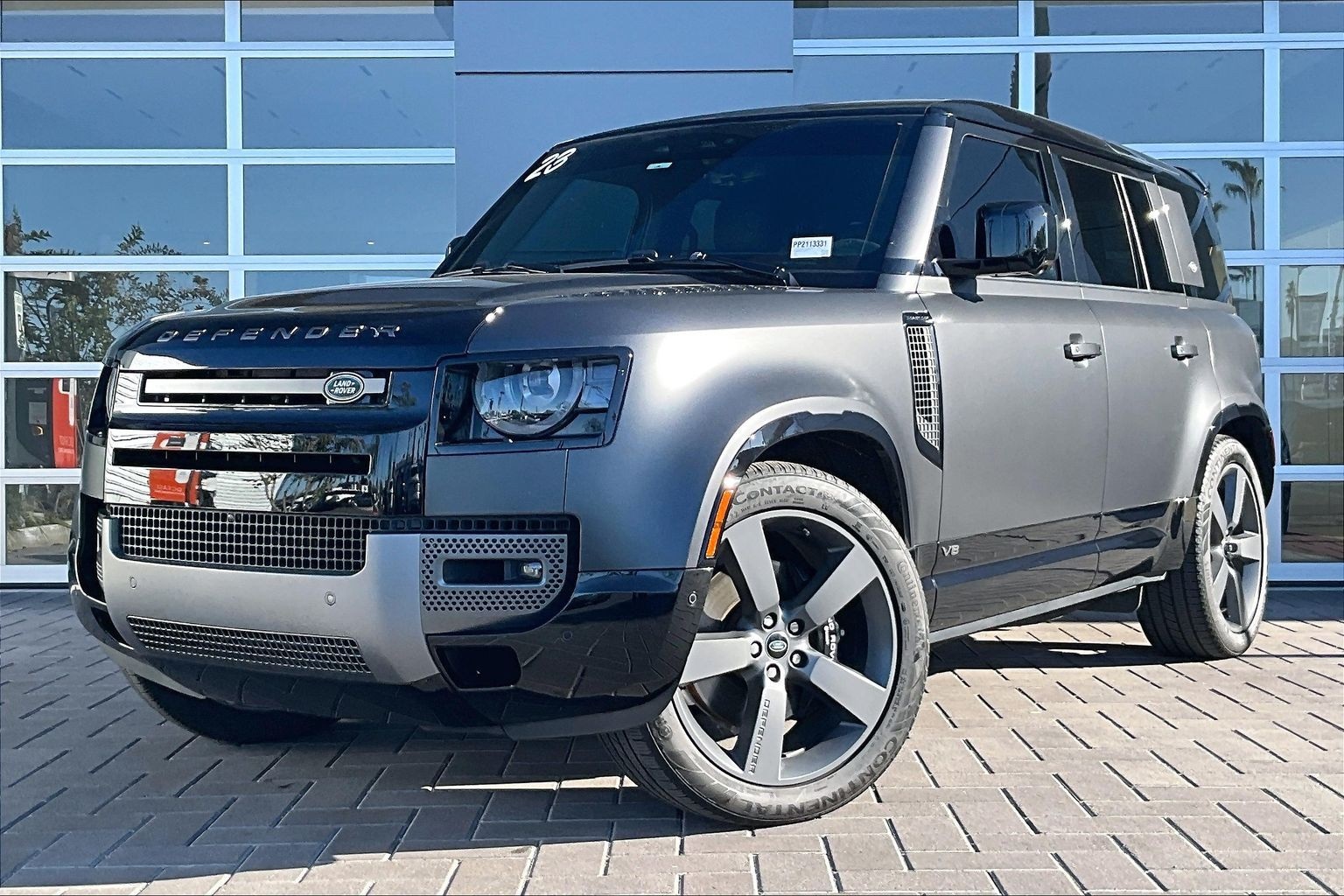 2023 Land Rover Defender Carpathian Edition's photo