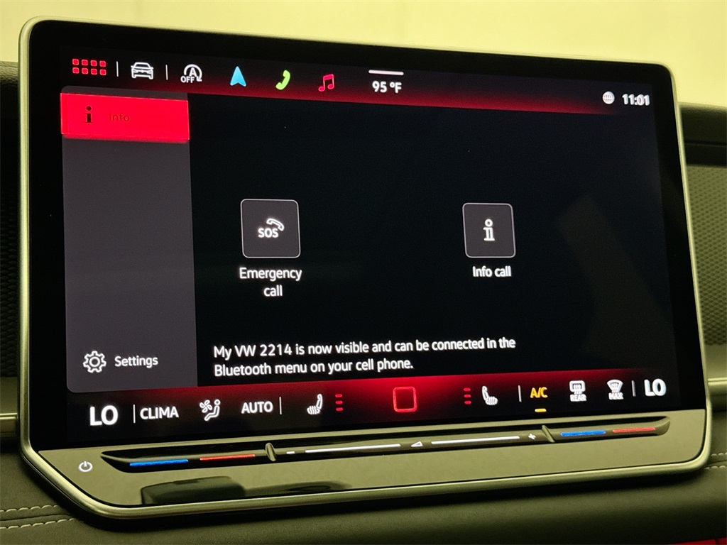 2025 Volkswagen Tiguan SE photo 30