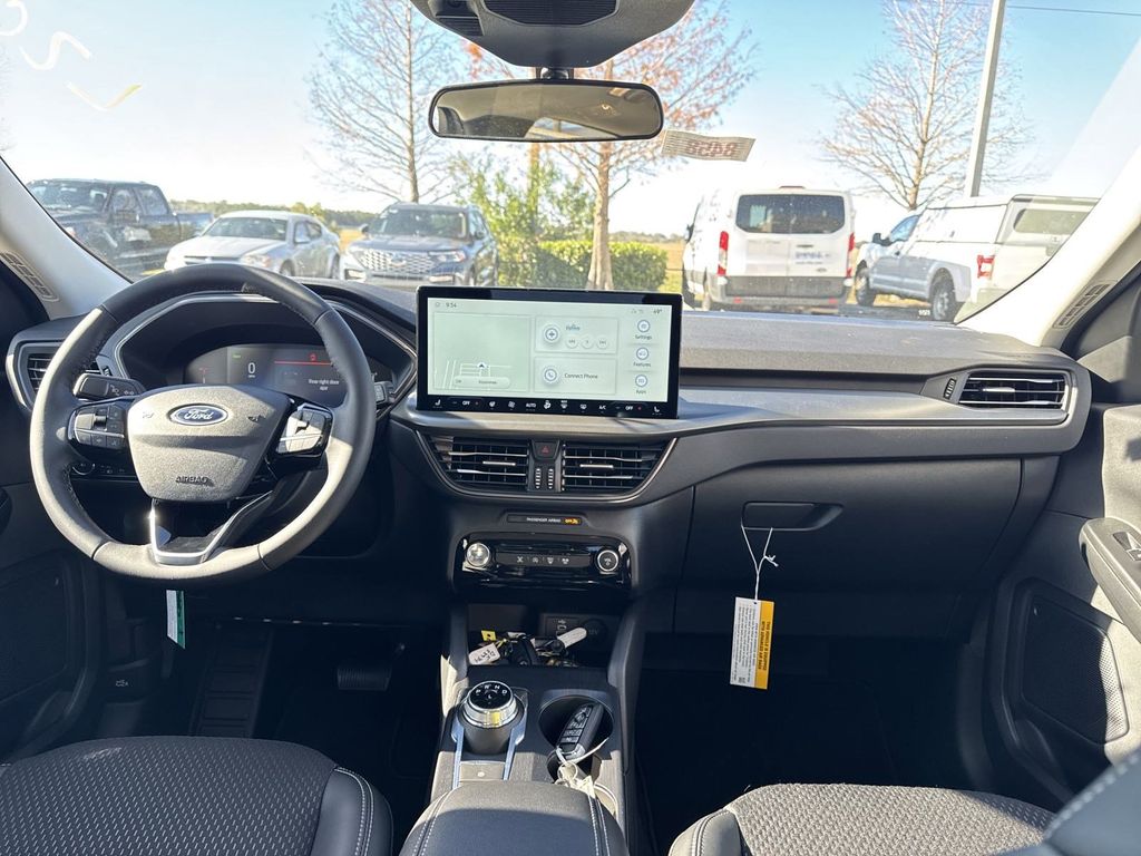 2025 Ford Escape Plug-In Hybrid Base photo 4