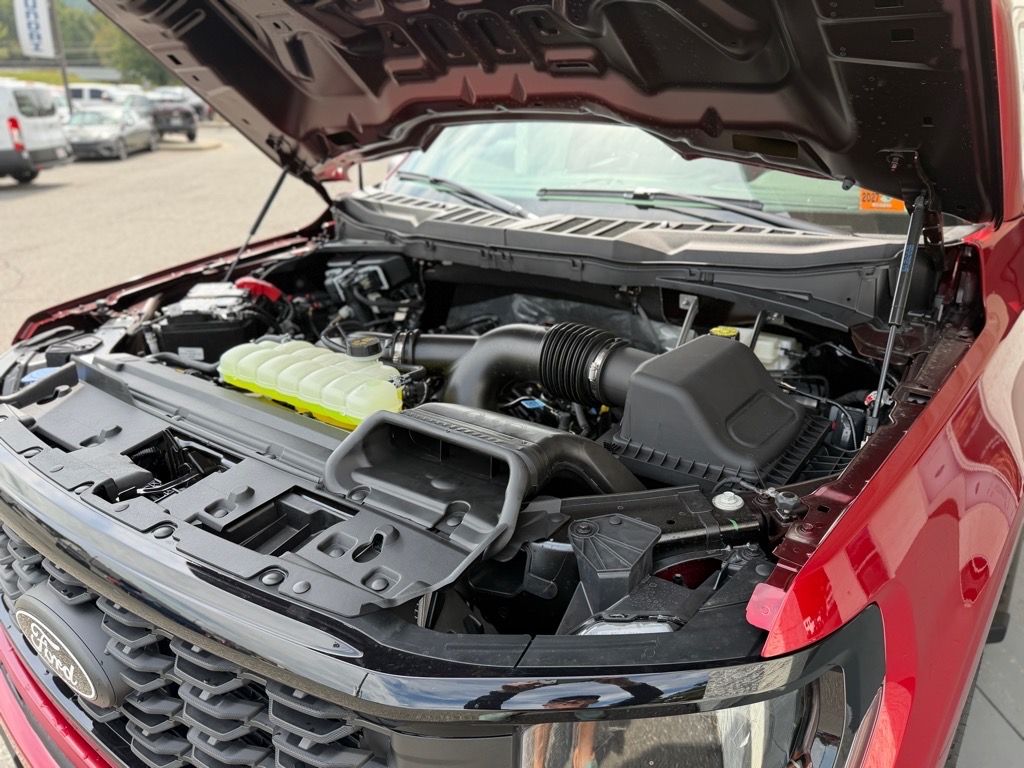 2025 Ford F-150 STX photo 28