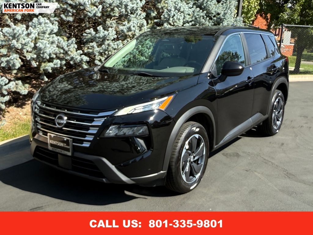 2024 Nissan Rogue SV photo 3