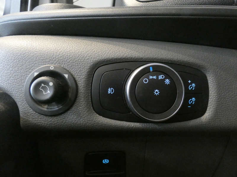 2022 Ford Transit Cargo Van photo 11