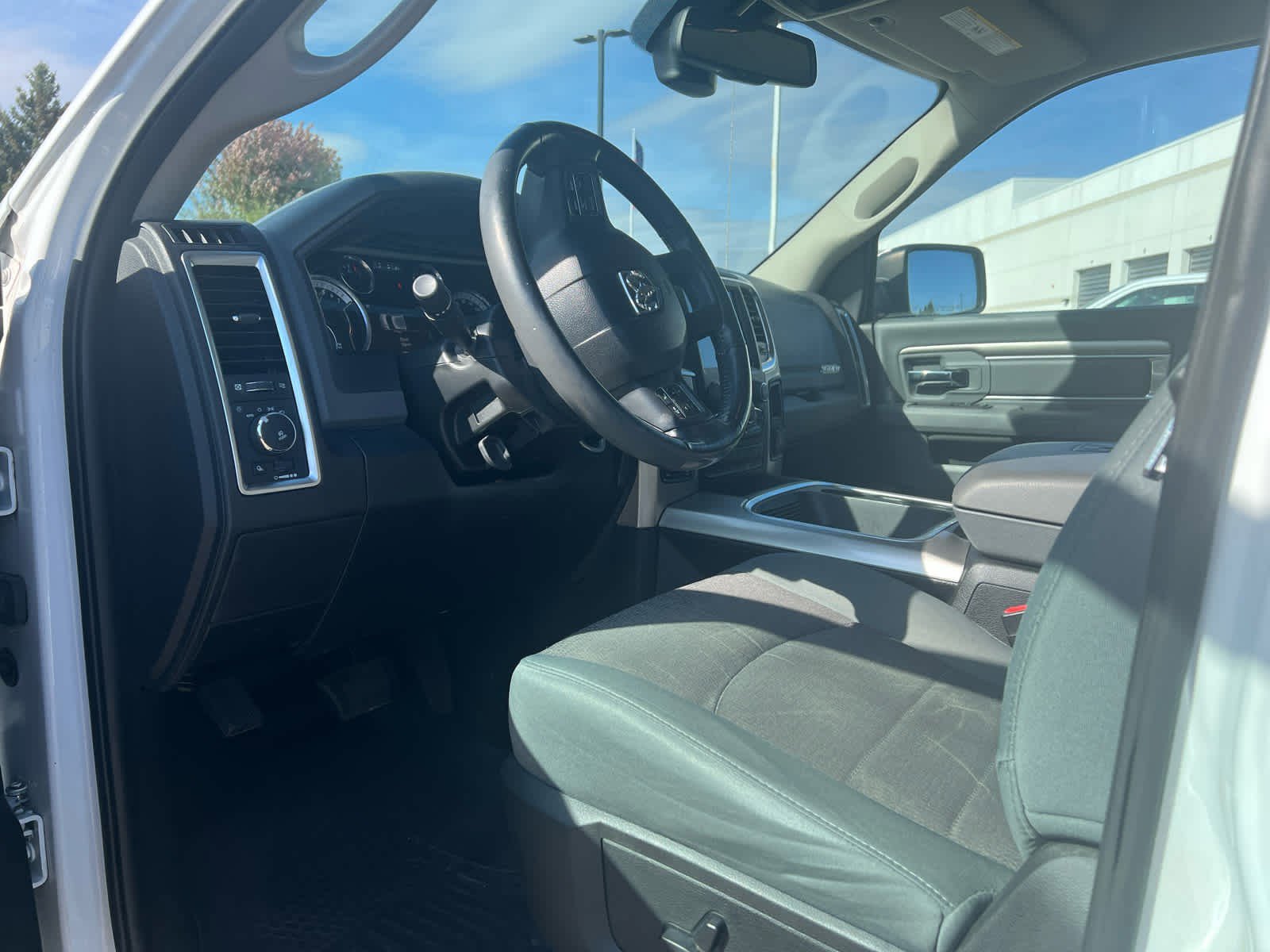 2016 Ram 1500 Big Horn photo 4
