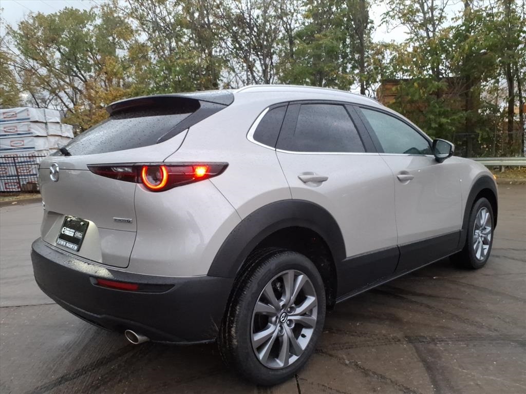 2023 Mazda CX-30 2.5 S Preferred photo 3