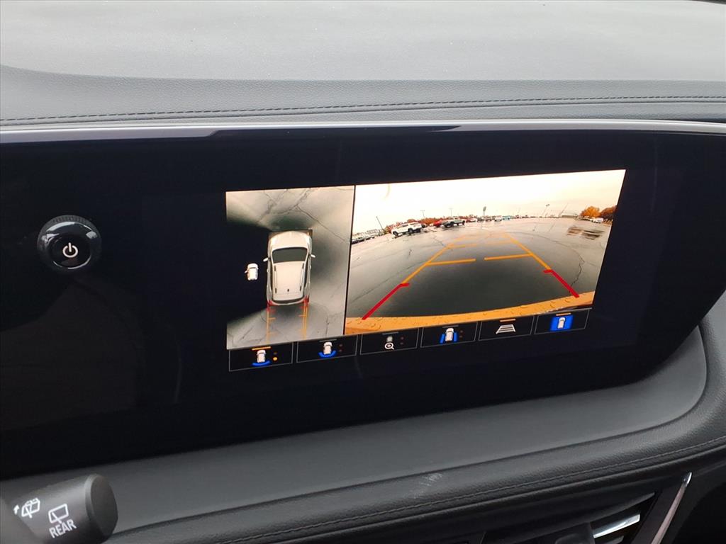 2026 Buick Encore GX Avenir photo 2