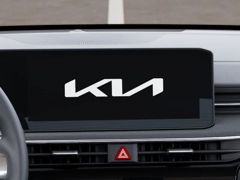 2025 Kia K5 LXS photo 18
