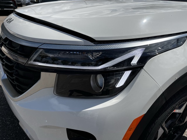 2025 Kia Seltos S photo 9