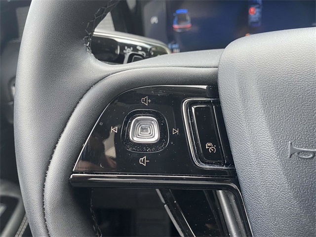 2025 Lincoln Corsair Premiere photo 18