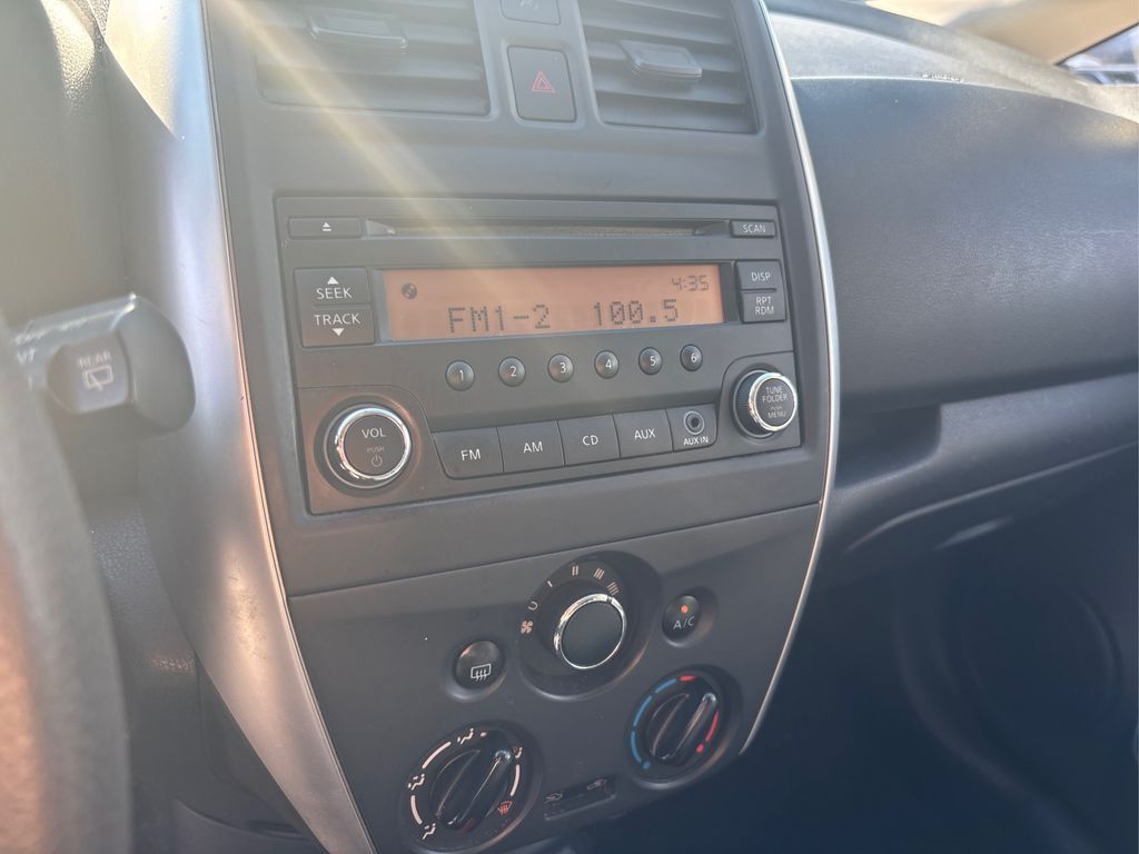 2015 Nissan Versa Note Plus photo 23