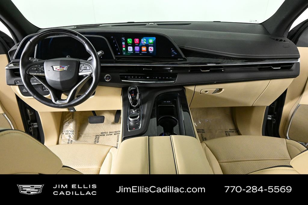 2024 Cadillac Escalade Premium Luxury photo 18