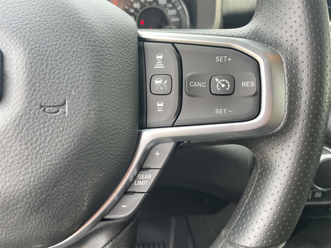 2025 Ram 1500 Warlock photo 26