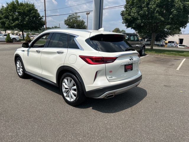 2019 Infiniti QX50 Luxe photo 5