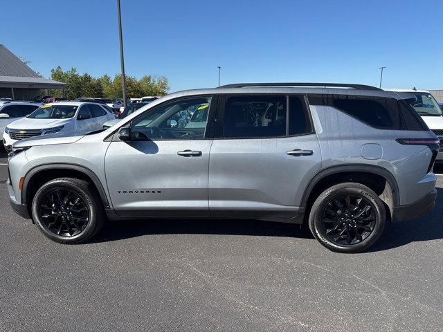2024 Chevrolet Traverse photo 4