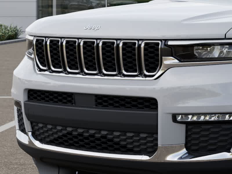 2025 Jeep Grand Cherokee Limited photo 4