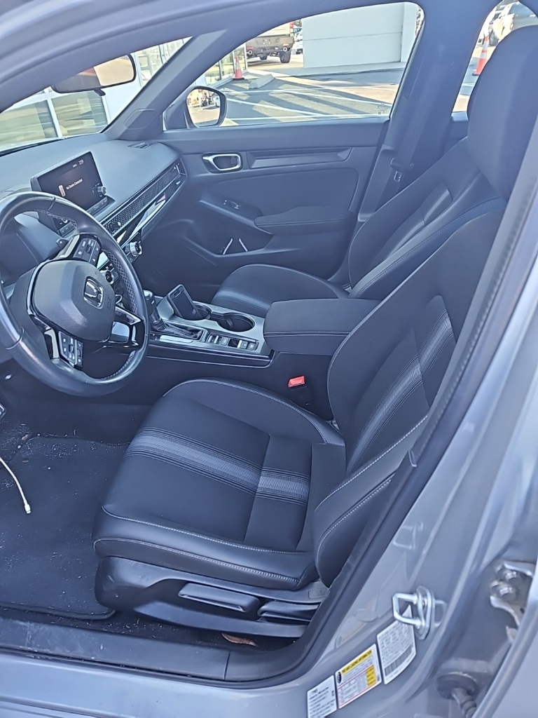 2023 Honda Civic Sport's photo