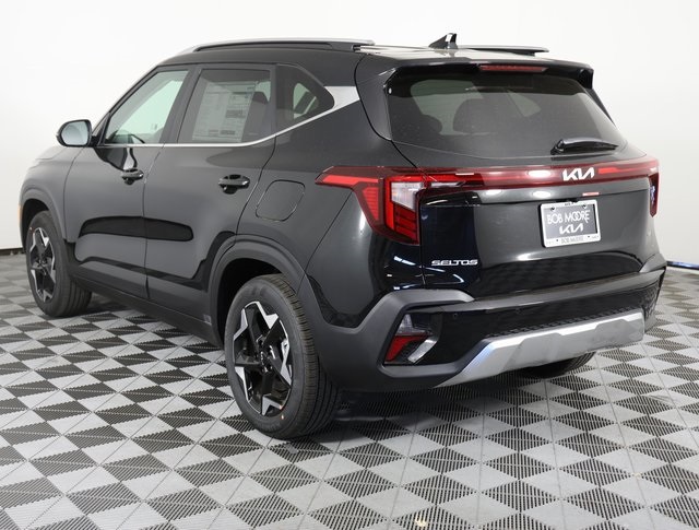 2025 Kia Seltos EX photo 3