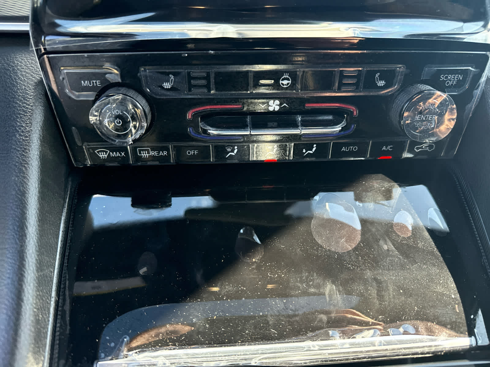 2025 Jeep Grand Cherokee Altitude photo 14