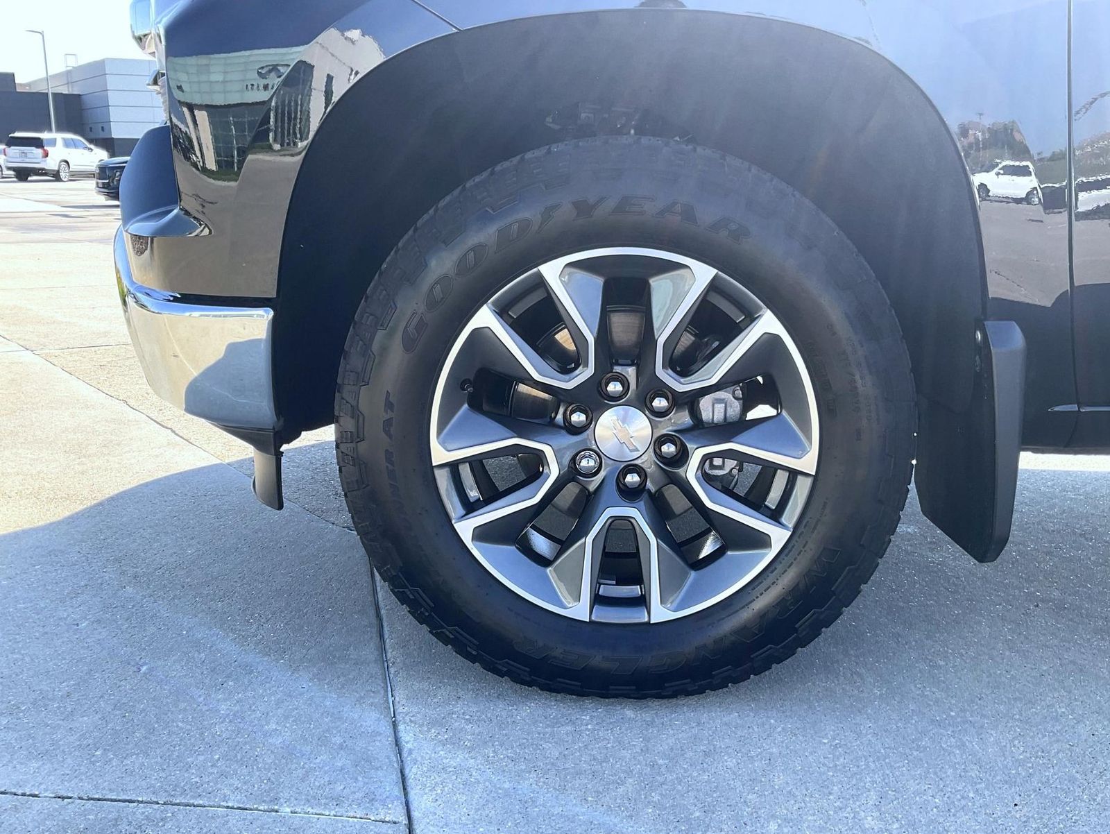 2024 Chevrolet Silverado 1500 LT photo 20