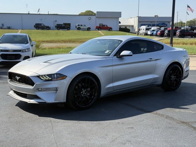 2018 Ford Mustang EcoBoost Premium photo 3