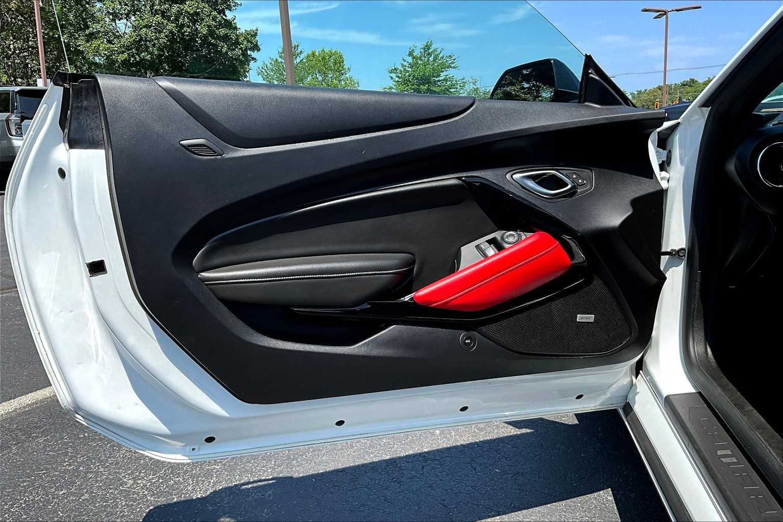 2021 Chevrolet Camaro 1LT photo 9