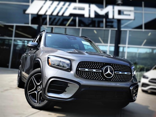 2025 Mercedes-Benz GLB Class GLB250