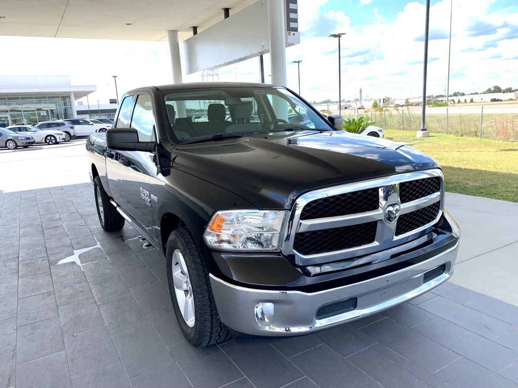 2021 Ram 1500 Classic Tradesman photo 3