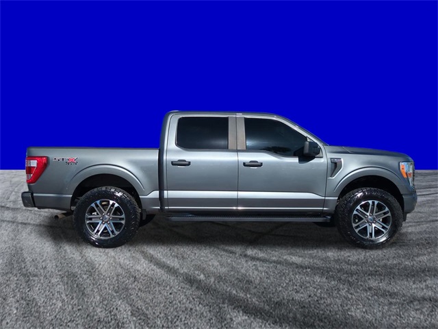 2021 Ford F-150 XL photo 3