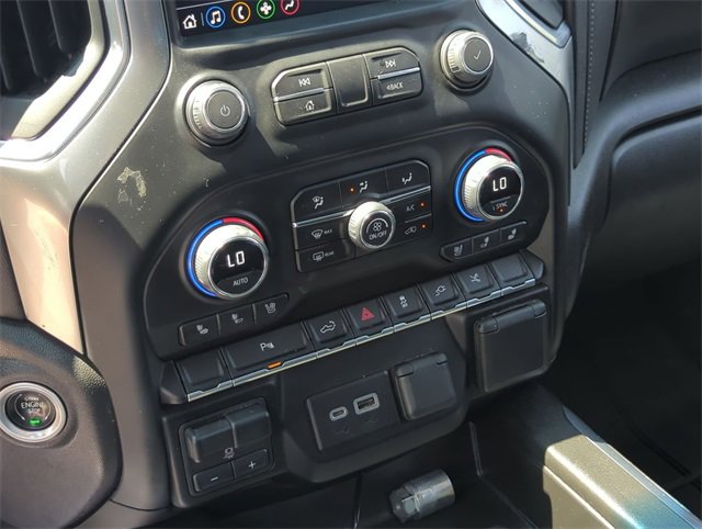 2022 Chevrolet Silverado 1500 LTZ photo 8
