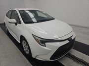 2024 Toyota Corolla LE's photo