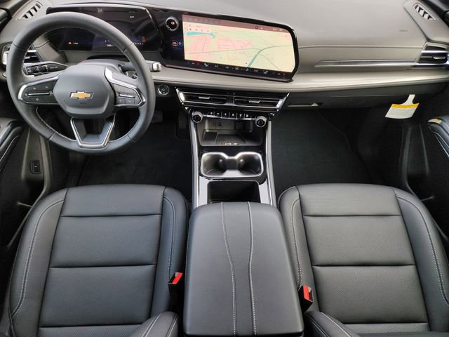 2025 Chevrolet Traverse photo 19