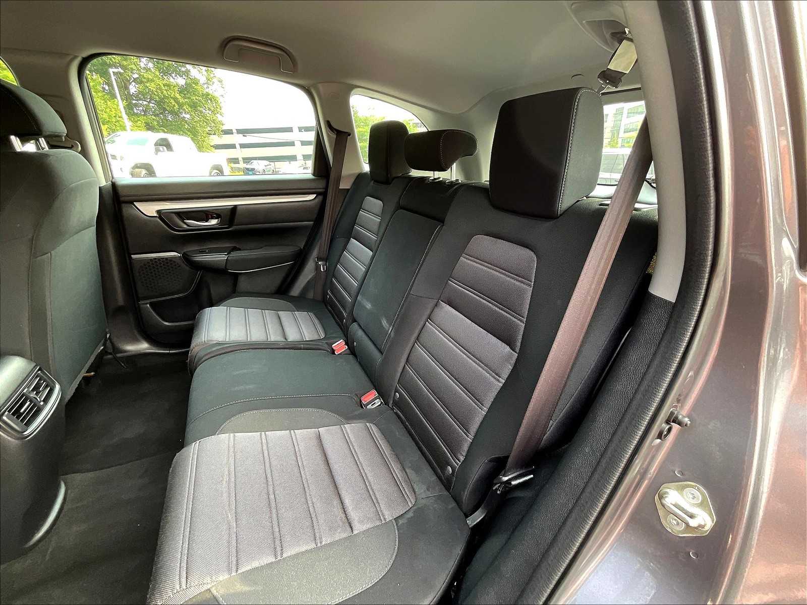 2018 Honda CR-V LX photo 15