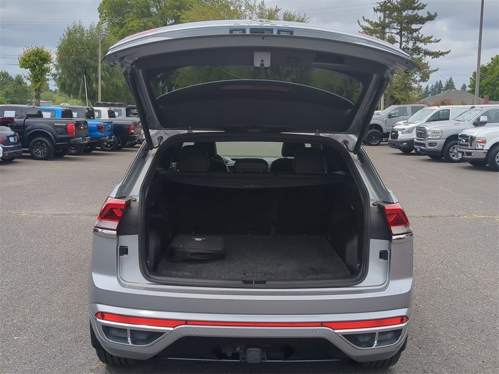 2022 Volkswagen Atlas Cross Sport V6 SEL Premium R-Line photo 22