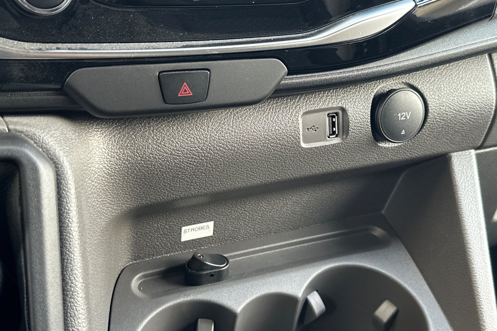 2024 Ford Transit photo 22