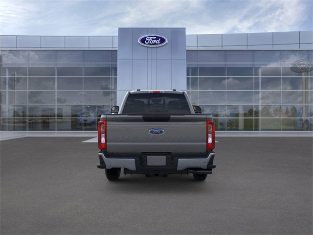 2025 Ford F-250 XL photo 4