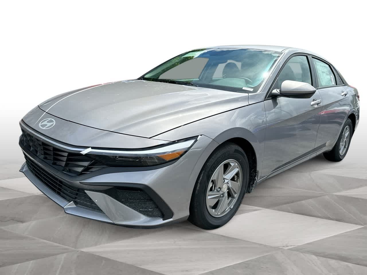2025 Hyundai Elantra SE photo 4