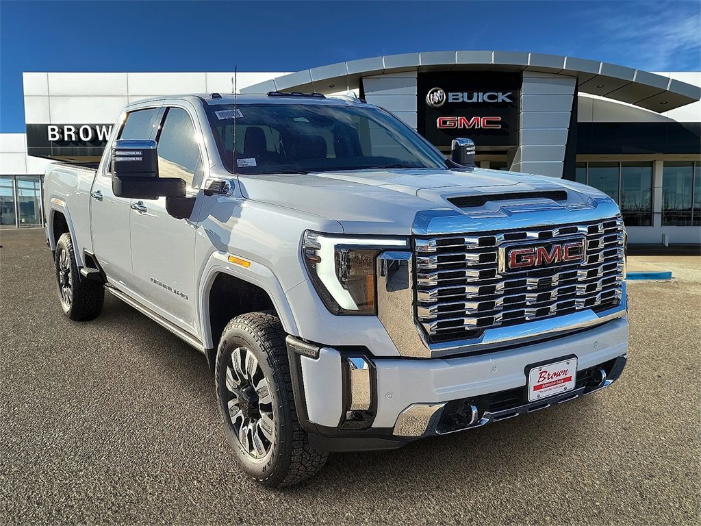 2026 GMC Sierra 2500HD Denali's photo