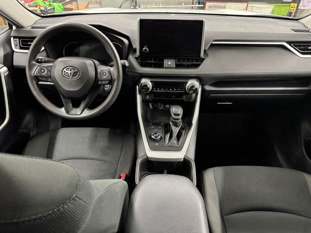 2023 Toyota RAV4 Hybrid LE photo 13