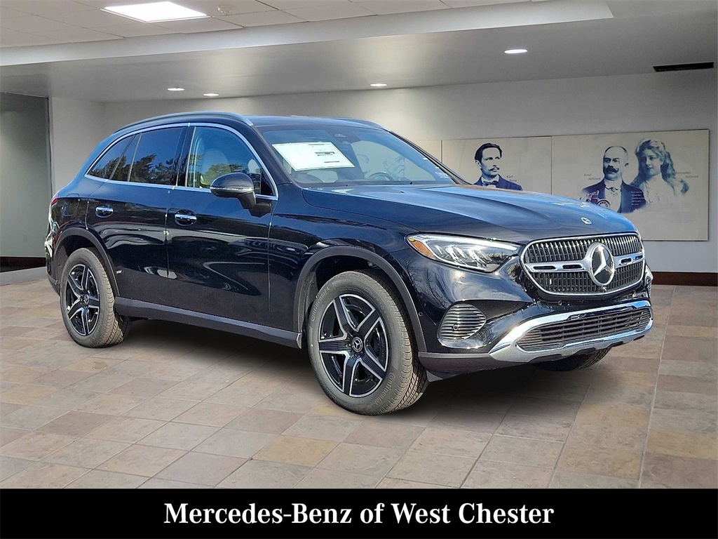 2026 Mercedes-Benz GLC Base's photo