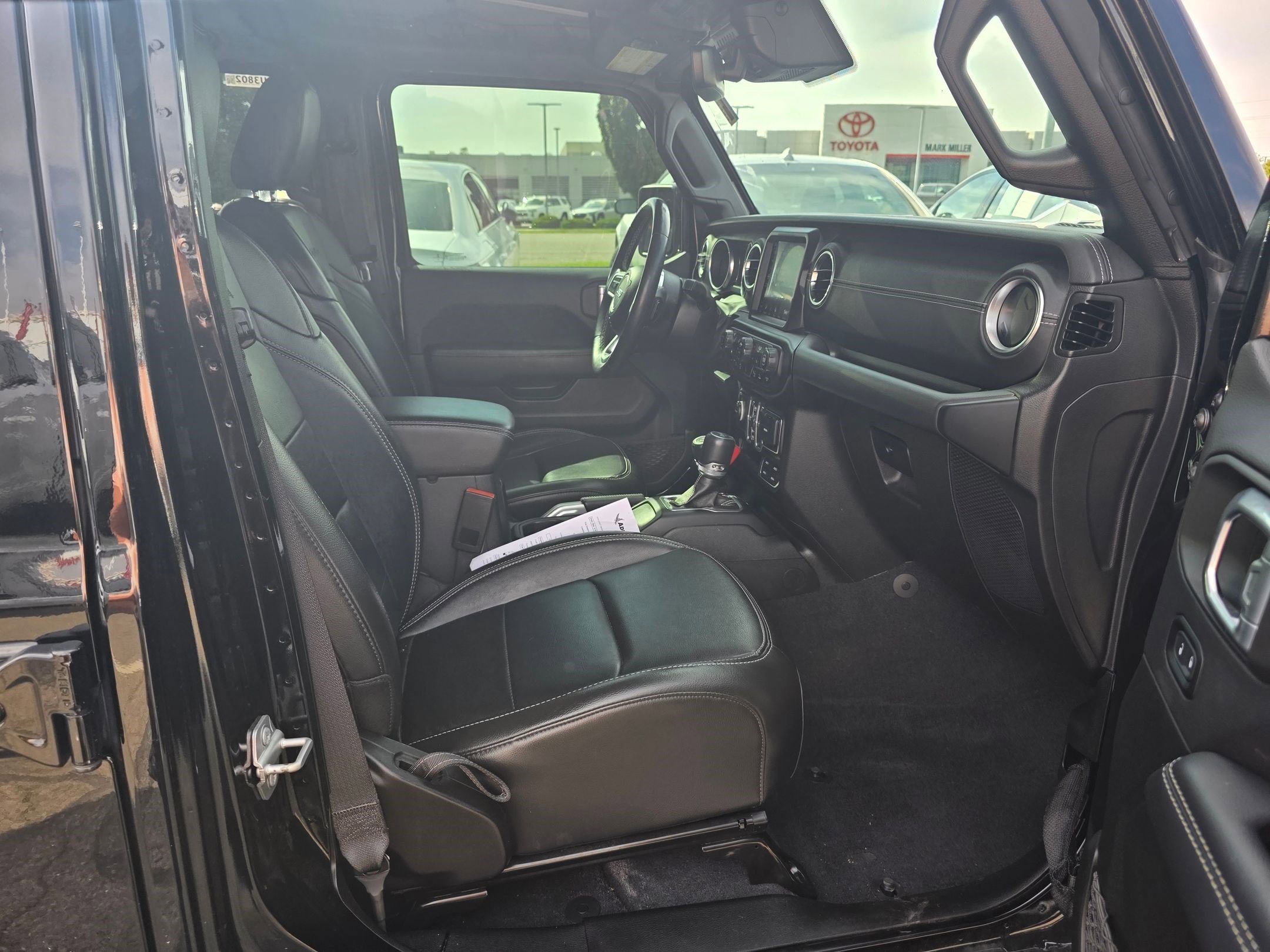 2022 Jeep Wrangler 4xe Unlimited Sahara photo 23