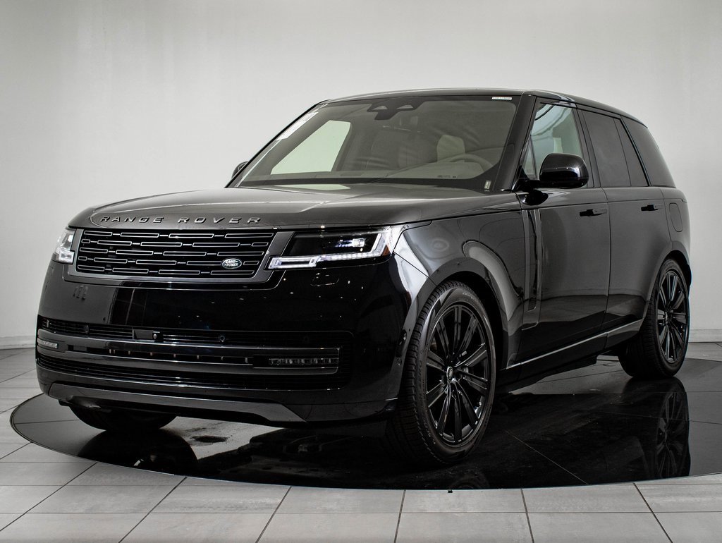 2025 Land Rover Range Rover SE's photo