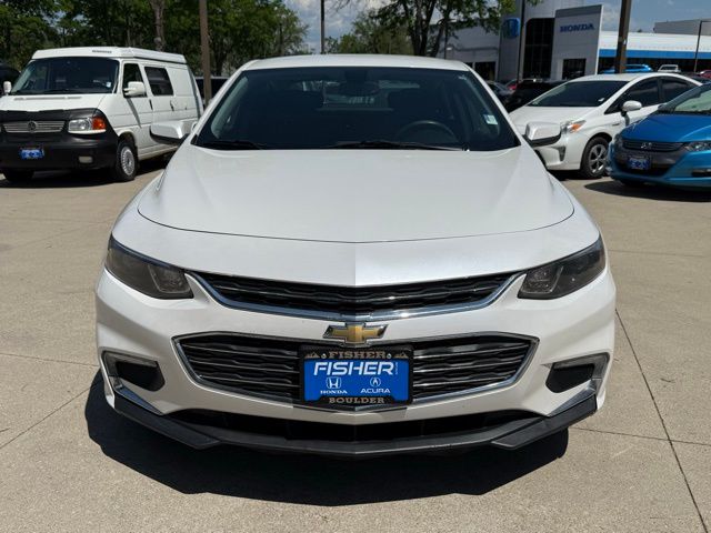 Used 2016 Iridescent Pearl Tricoat Chevrolet LT image 7