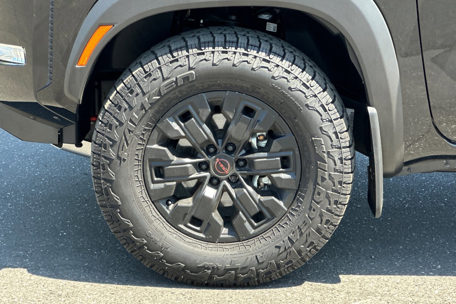 2022 Nissan Frontier PRO-4X photo 25