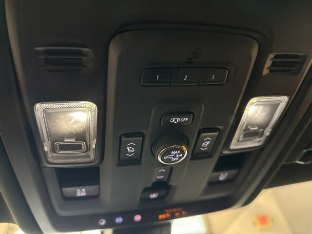 2022 Gmc Yukon Denali photo 9