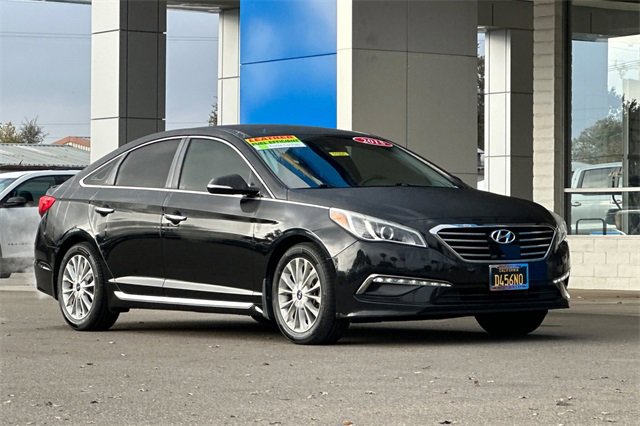 2015 Hyundai Sonata Limited photo 2