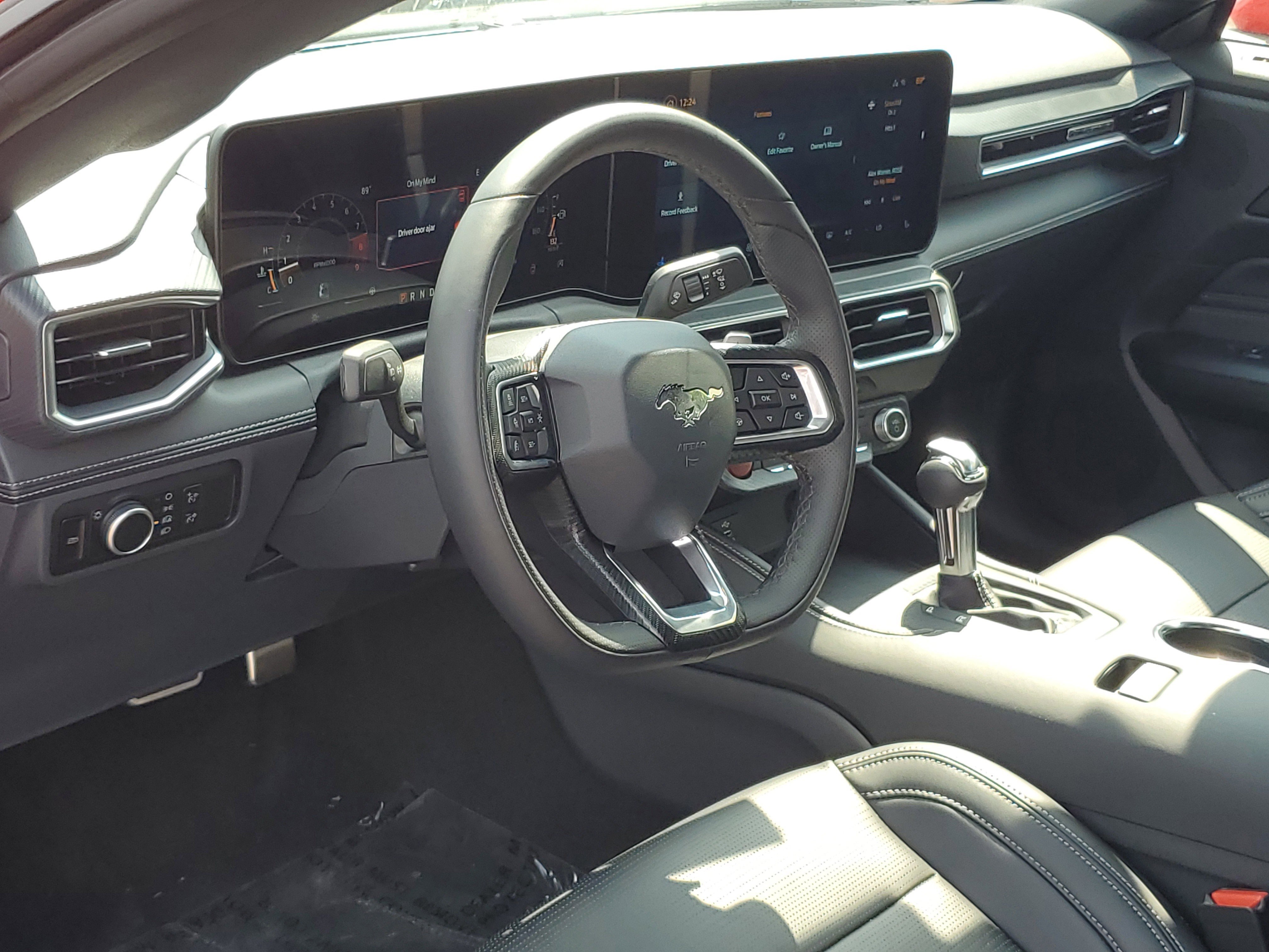2025 Ford Mustang GT Premium Convertible photo 4