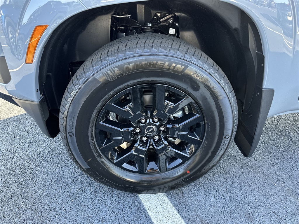 2026 Nissan Frontier SV photo 10