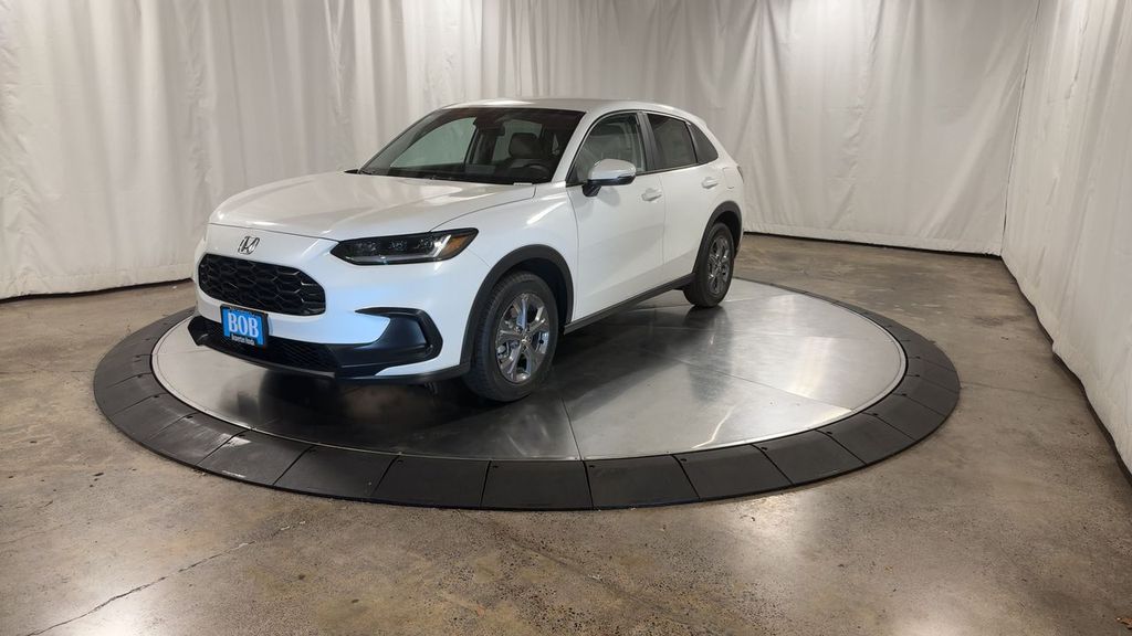 2026 Honda HR-V LX photo 4