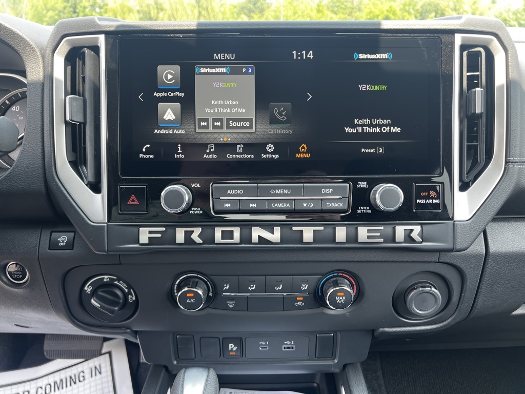 2025 Nissan Frontier SV photo 12